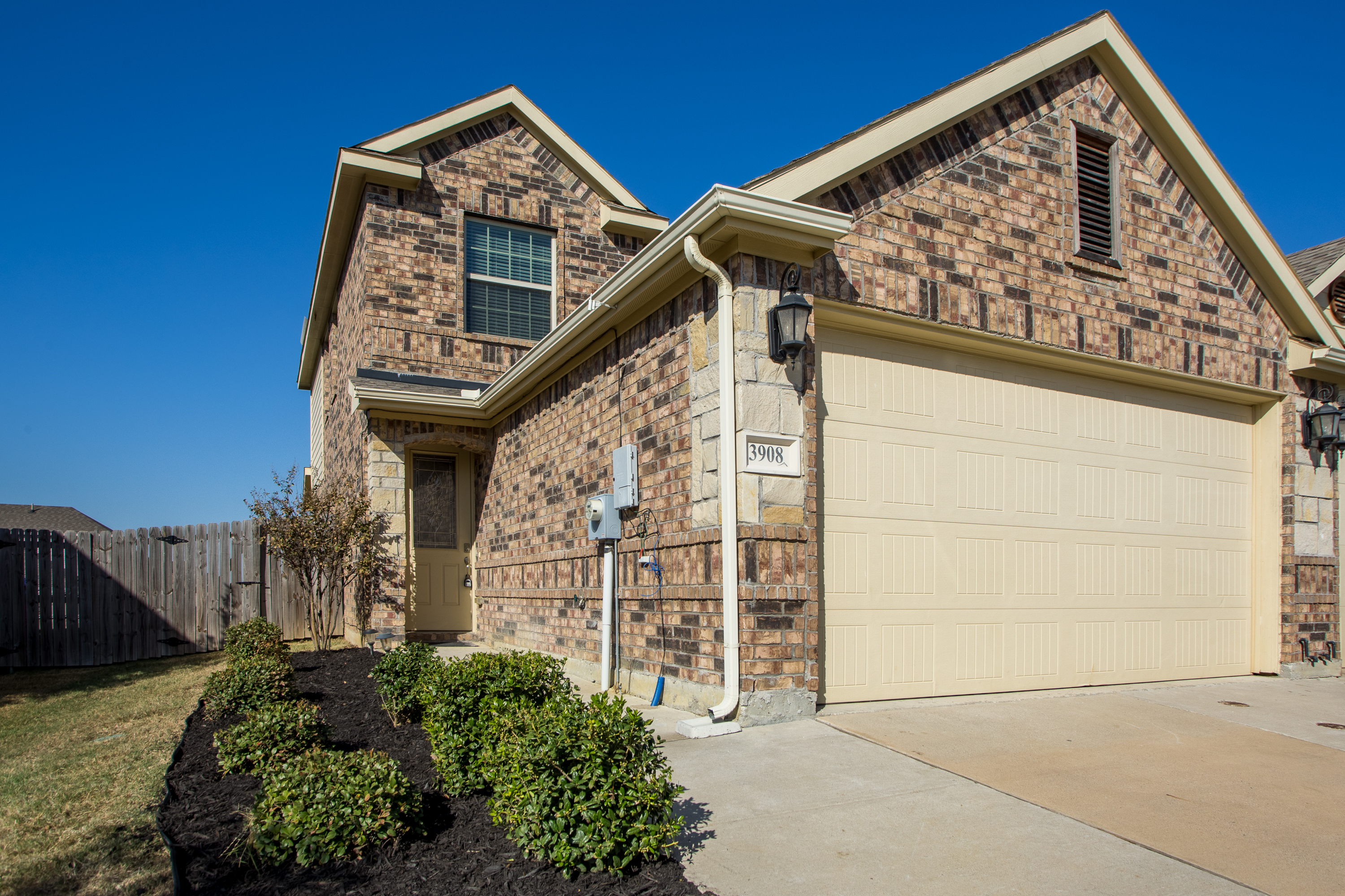 3908 Ashton Drive - 1