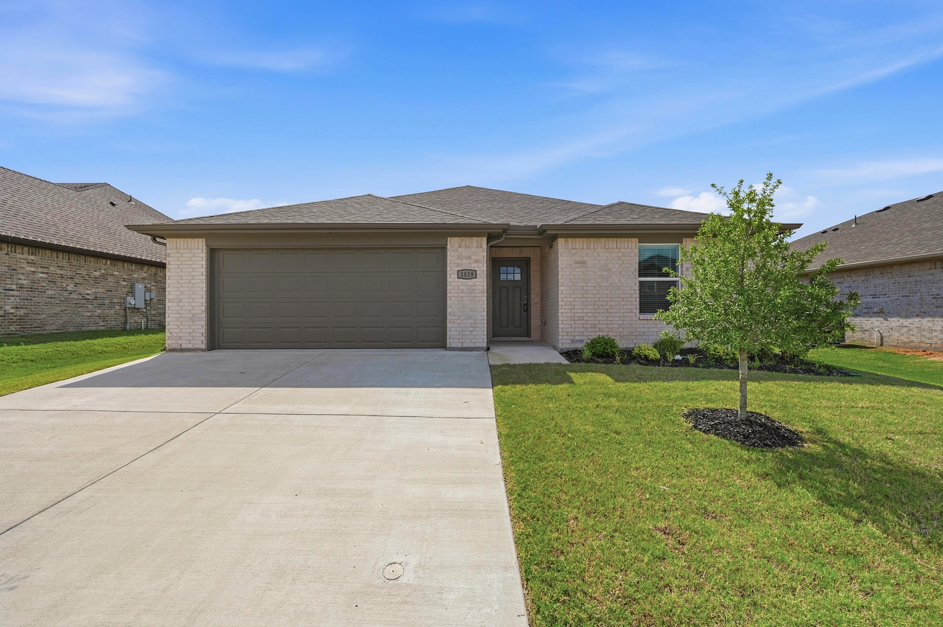 1819 Boxwood Drive